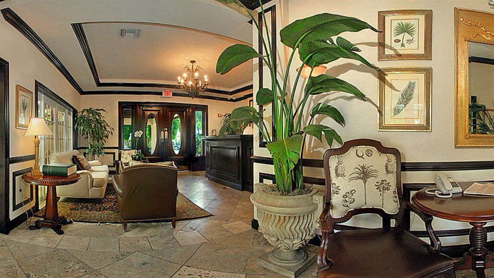 Hotel Escalante North North Naples Екстериор снимка